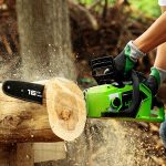 Tronçonneuse à batterie 40 cm 40 V moteur sans balais vitesse chaîne 20 m/s anti-rebond 2 batteries 2Ah chargeur