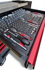 Servante atelier 7 tiroirs avec 390 outils et porte latérale