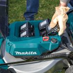 Tondeuse à batterie Makita 36V 53 cm auto-tractée sans batterie