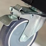 Servante d’atelier 8 tiroirs avec outils charge 35 kg par tiroir roulettes 125 mm compartiment latéral verrouillage central