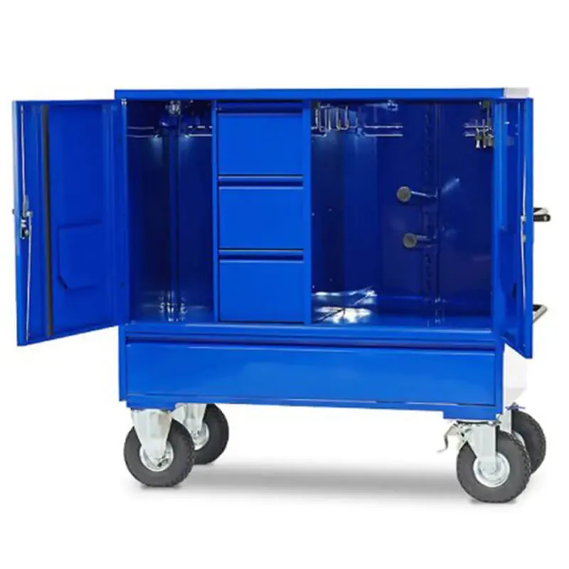 Malle de concours sellerie mobile