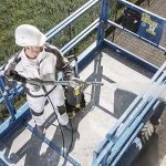 Nettoyeur haute pression eau froide 130 bar débit 500 l/h tuyau 15 m enrouleur nettoyeur de surfaces